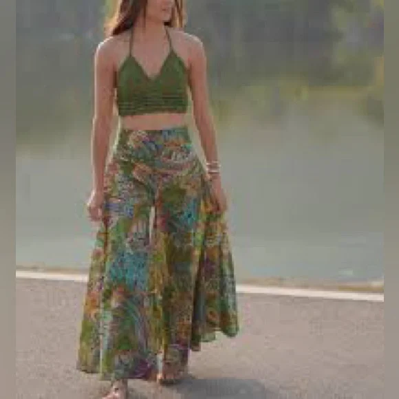 SILK Floral Green Wide Leg Pants - Picture 13 of 13